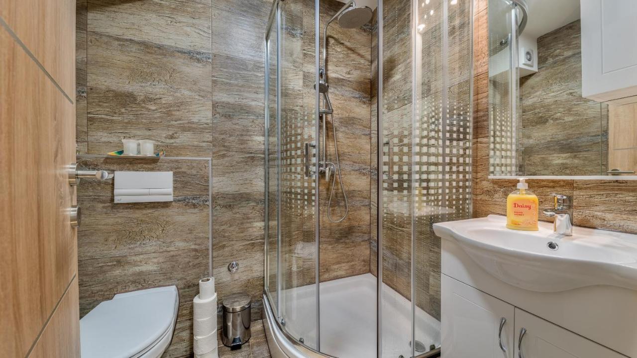 Apartment Krajinovic Ζάγκρεμπ Εξωτερικό φωτογραφία