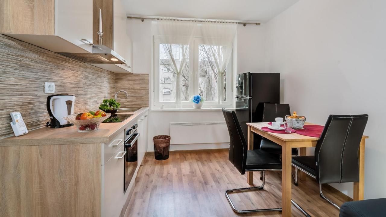 Apartment Krajinovic Ζάγκρεμπ Εξωτερικό φωτογραφία